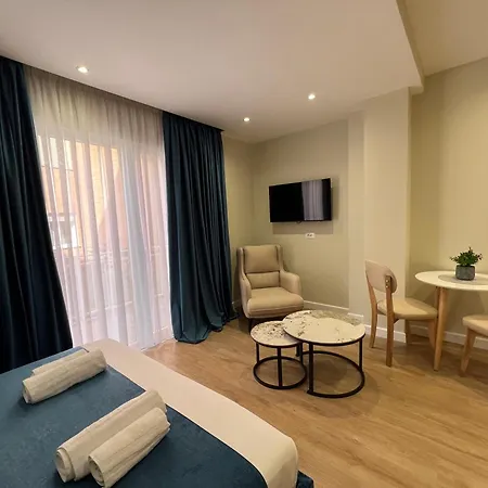 Urban 3*