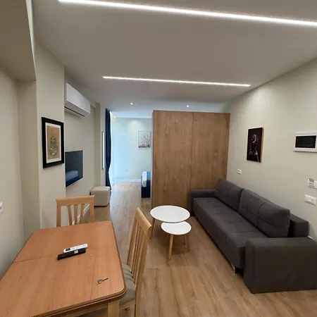 Urban 3* Tirana